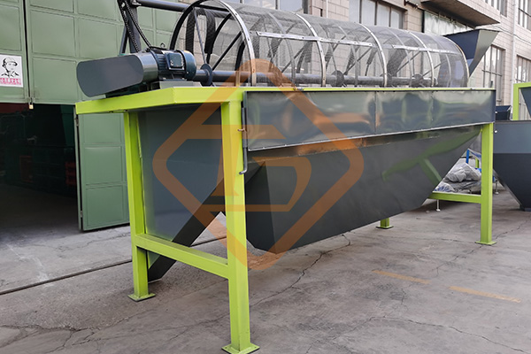 滾筒篩分機的基本構(gòu)造，有機肥滾筒篩分機的功能特性