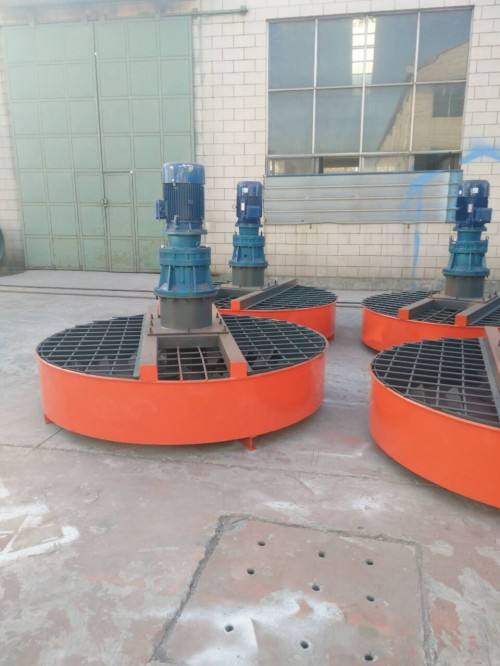 大型有機(jī)肥立式圓盤攪拌機(jī)