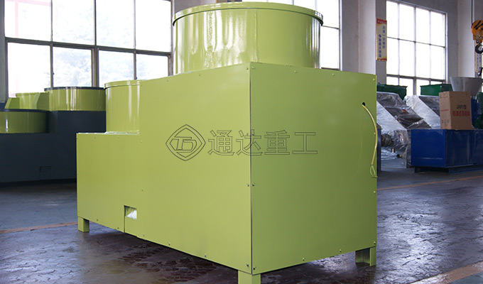 有機(jī)肥三級(jí)拋圓機(jī)