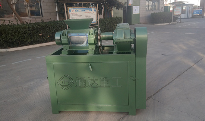 對(duì)輥擠壓造粒機(jī)
